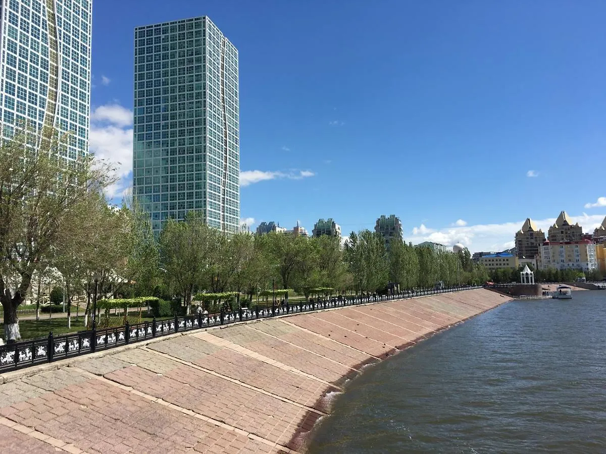 Grand Alatau Naberezhnaya A Class Apartment 阿斯坦纳 0*,